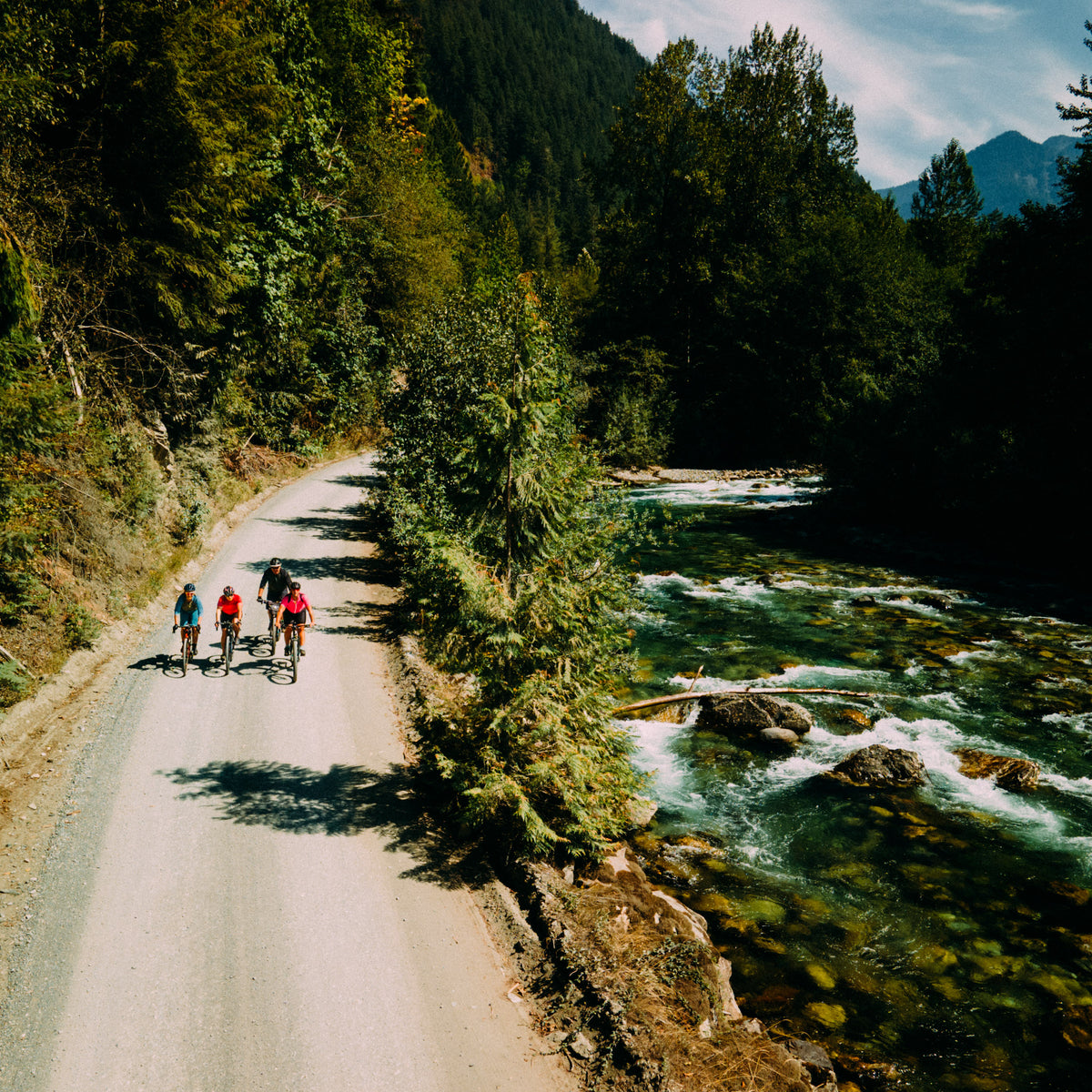 Thoughtful designs give you freedom to move. Sustainable materials give you better options for the planet.